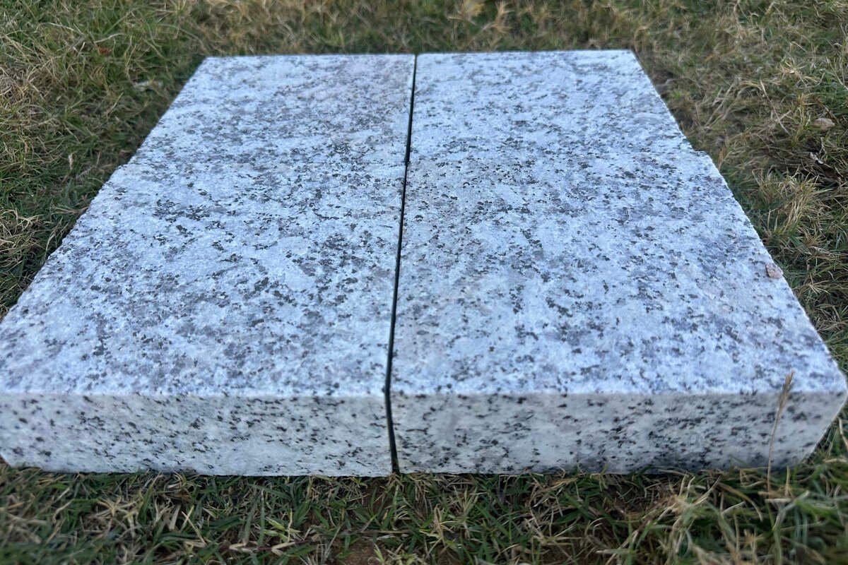 White Granite setts 1200x800